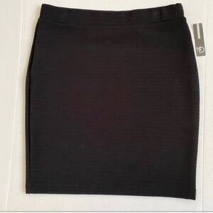 New Directions Stretch Pencil Skirt Black Size M New with Tags
